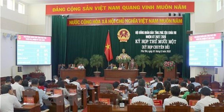 Miễn nhiệm chức Chủ tịch UBND tỉnh Phú Yên với ông Trần Hữu Thế - Ảnh 1.