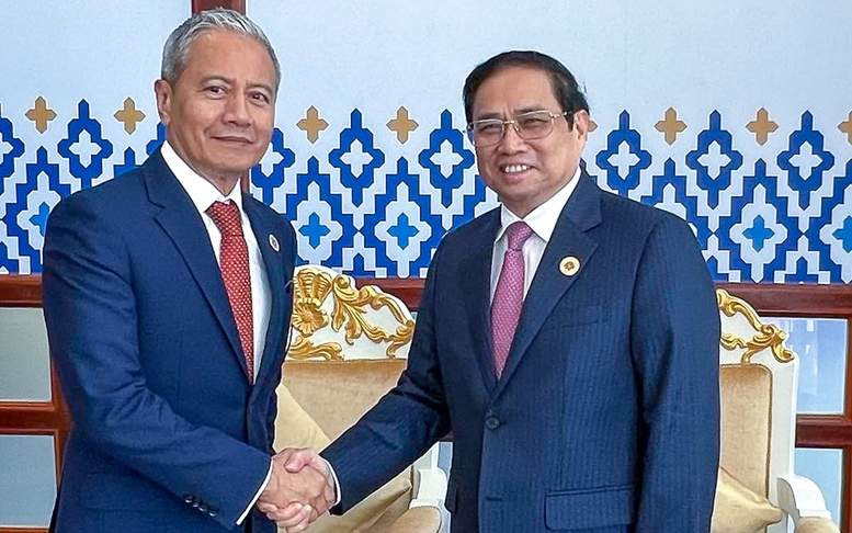 Thủ tướng Phạm Minh Chính gặp Chủ tịch Hạ viện Malaysia