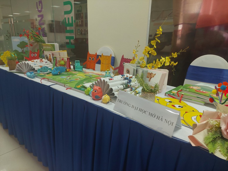 'Ý tưởng khởi nghiệp sáng tạo dành cho nữ sinh viên năm 2022' - Ảnh 2.