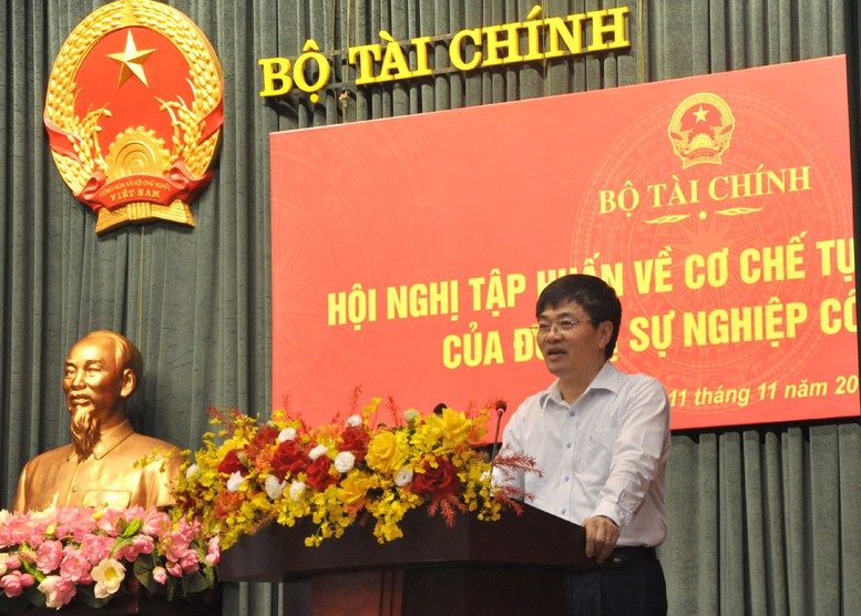 Số viên chức đơn vị sự nghiệp giảm hơn 11% trong giai đoạn 2015-2021 - Ảnh 1.