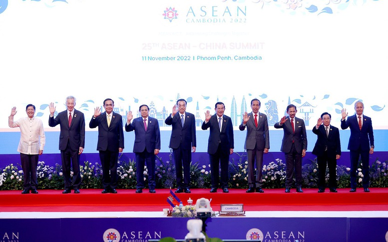 Thủ tướng tham dự Hội nghị Cấp cao ASEAN với các đối tác Trung Quốc, Hàn Quốc, LHQ