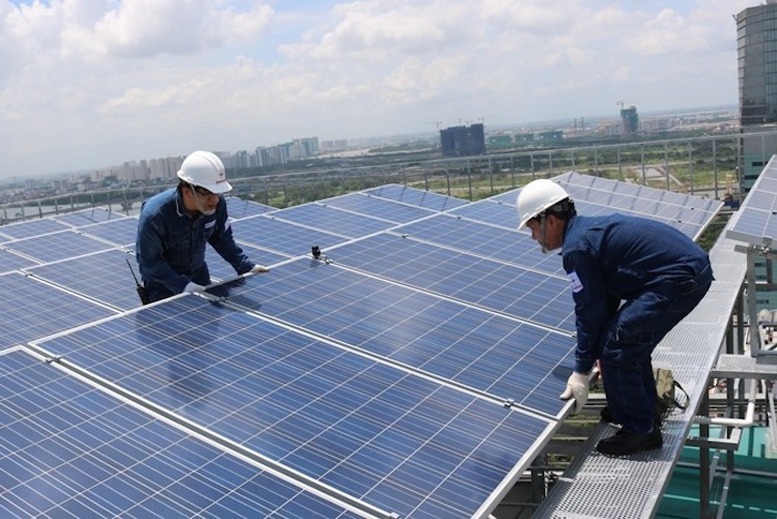 Nghiên cứu thông tin báo nêu về khó khăn của doanh nghiệp điện mặt trời mái nhà - Ảnh 1.