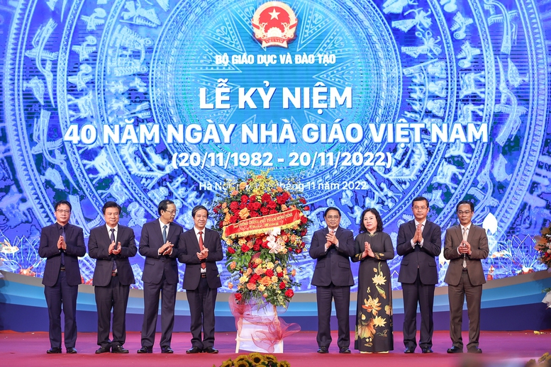 Bảo đảm để tất mọi người đều có quyền tiếp cận với nền giáo dục ưu việt của nước nhà - Ảnh 6.