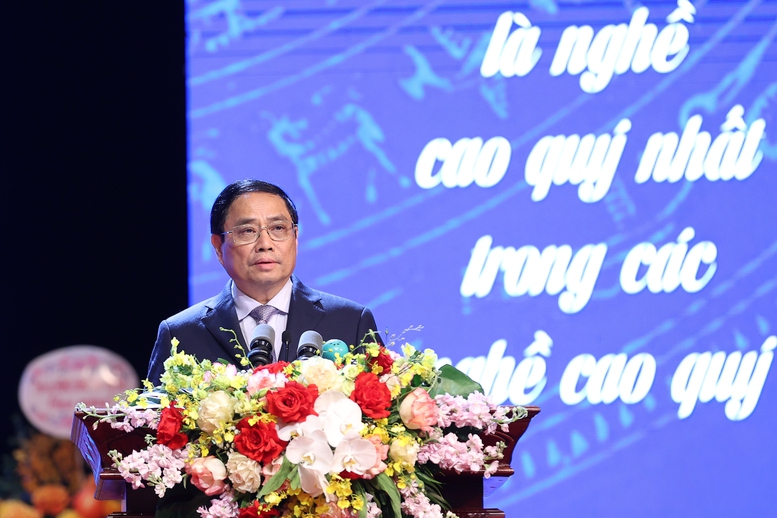 Bảo đảm để tất mọi người đều có quyền tiếp cận với nền giáo dục ưu việt của nước nhà - Ảnh 4.
