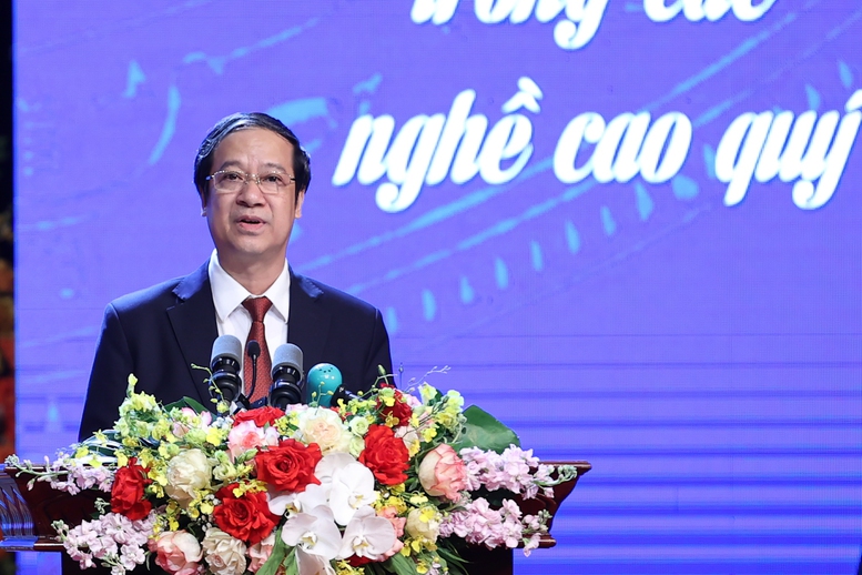 Bảo đảm để tất mọi người đều có quyền tiếp cận với nền giáo dục ưu việt của nước nhà - Ảnh 2.