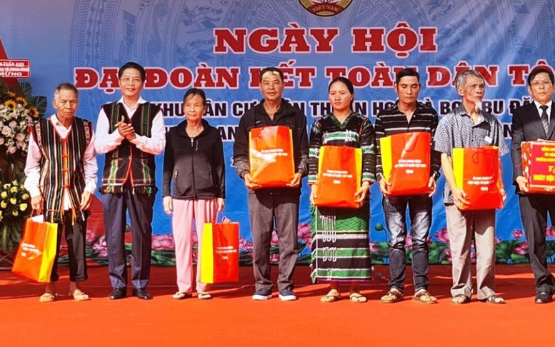 Trưởng Ban Kinh tế Trung ương dự Ngày hội Đại đoàn kết toàn dân tộc tại Đắk Nông