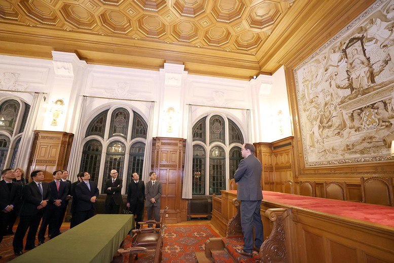 Định hướng đối ngoại 'chọn công lý và lẽ phải' của Việt Nam cũng là tôn chỉ của Tòa Trọng tài thường trực - Ảnh 3.