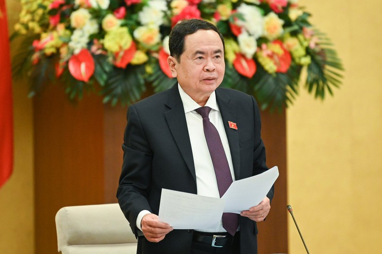 Tạo khuôn khổ pháp lý chặt chẽ về hoạt động bồi dưỡng kiến thức, kỹ năng cho đại biểu Quốc hội - Ảnh 2.