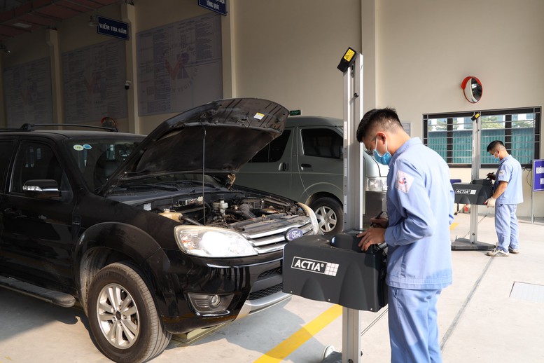 Cục Đăng kiểm Việt Nam: Cả nước còn 21.040 xe ô tô hết hạn sử dụng - Ảnh 1.