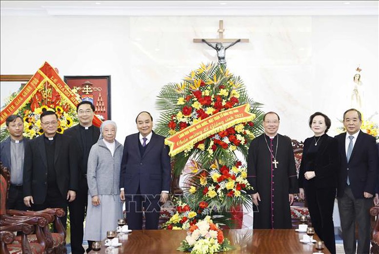 Chủ tịch nước chúc mừng Giáng sinh Tổng Giáo phận Hà Nội và Ủy ban Đoàn kết Công giáo Việt Nam