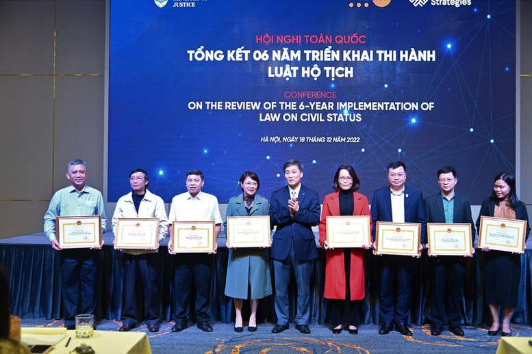 6 năm thi hành Luật Hộ tịch: Bảo đảm thực hiện tốt quyền con người và hiệu quả quản lý nhà nước - Ảnh 2.