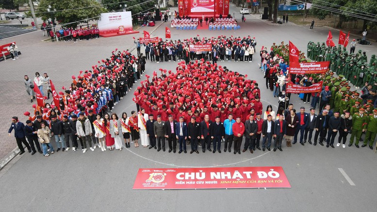 Chủ Nhật Đỏ 2023 chính thức khai mạc: Giọt máu tình nghĩa - Ảnh 1.