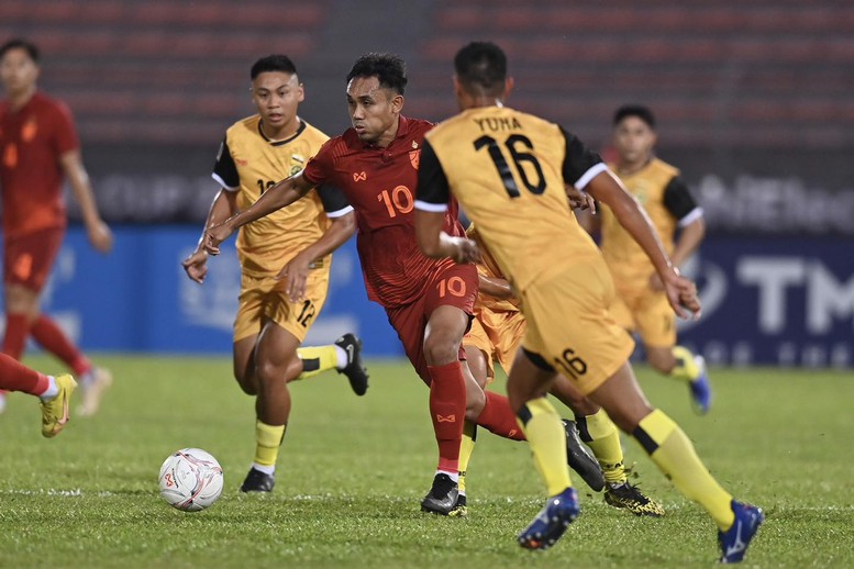 AFF Cup 2022: Campuchia gây bất ngờ; Thái Lan thắng nhọc - Ảnh 2.