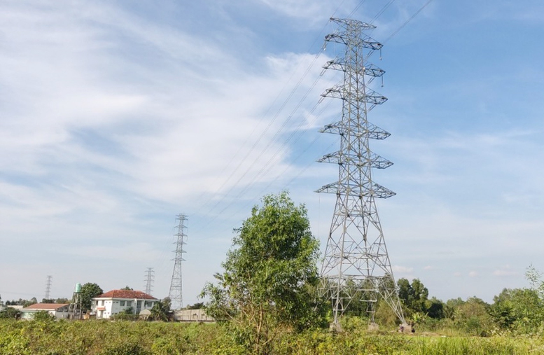 Hoàn thành hạng mục số 1 TBA 500kV Đức Hòa và đấu nối - Ảnh 1.