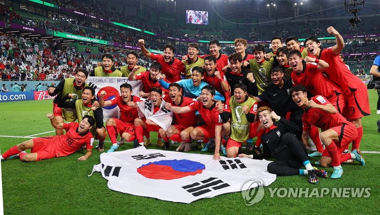 World Cup 2022: 'Chốt sổ' vòng 1/8 - Ảnh 1.