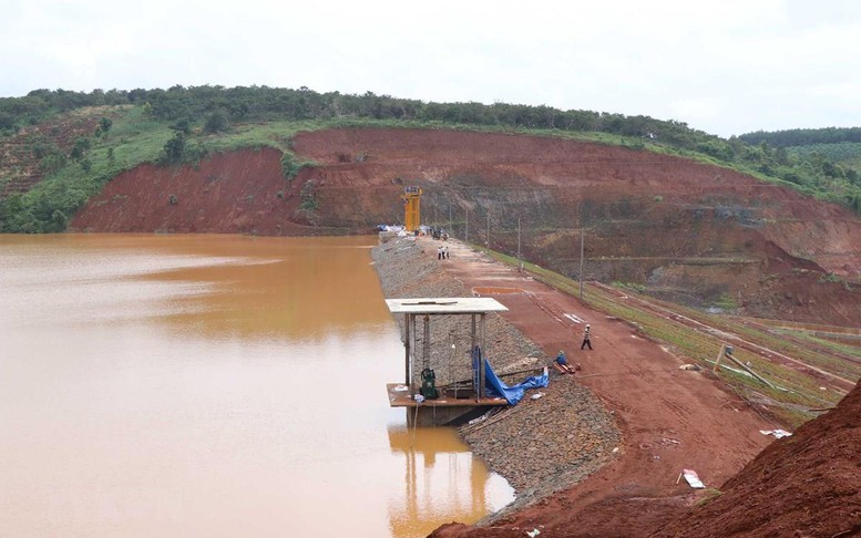 Thủ tục khai thác đất đắp cho công trình hồ chứa thủy lợi