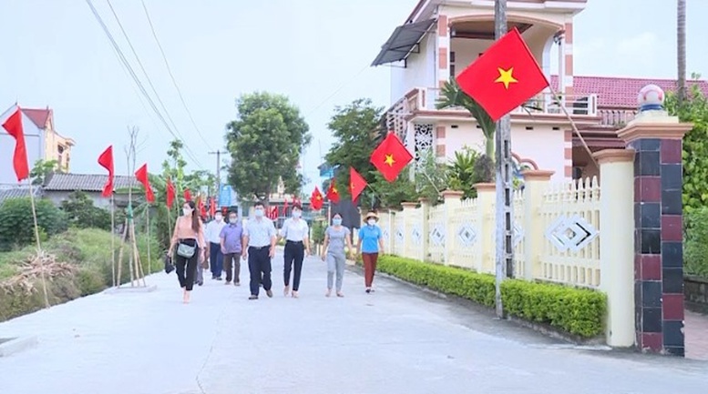 Huyện Thiệu Hóa (Thanh Hóa) đạt chuẩn nông thôn mới - Ảnh 1.