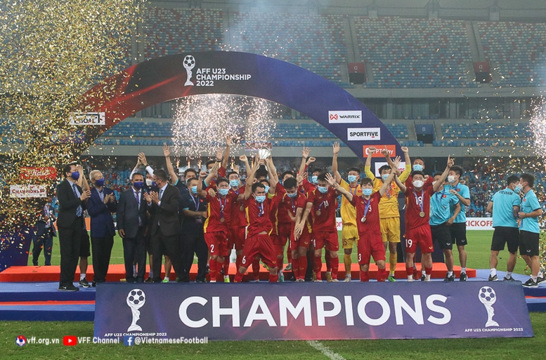 U23 Việt Nam: Chiến thắng 2 ‘đối thủ’, giành ngôi ‘vương’ Đông Nam Á - Ảnh 1.