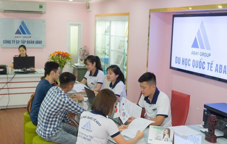 Bộ GD&ĐT ban hành Chương trình đào tạo nghiệp vụ tư vấn du học - Ảnh 1.