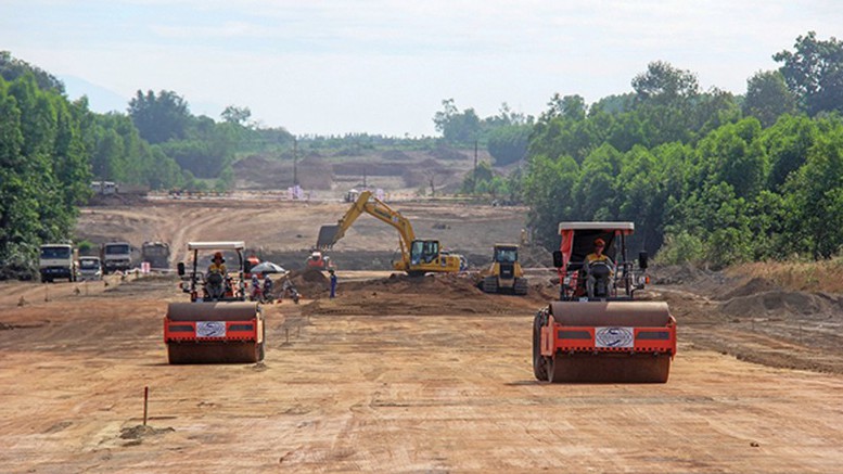 Không thể chỉ đứng ngoài cuộc là xong - Ảnh 1.