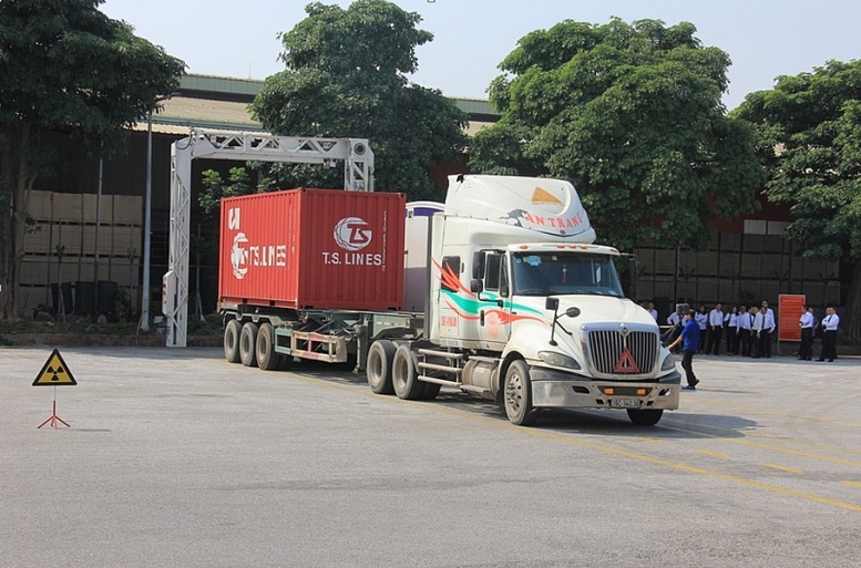 Ngành Hải quan triển khai giải pháp nâng hiệu suất soi chiếu container - Ảnh 1.