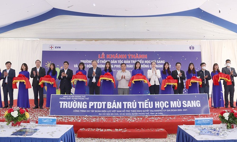 EVN khánh thành Trường Phổ thông dân tộc bán trútiểu học Mù Sang - Ảnh 1.