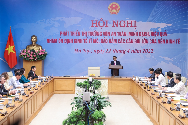 Thủ tướng Phạm Minh Chính chủ trì Hội nghị về phát triển thị trường vốn - Ảnh 3.
