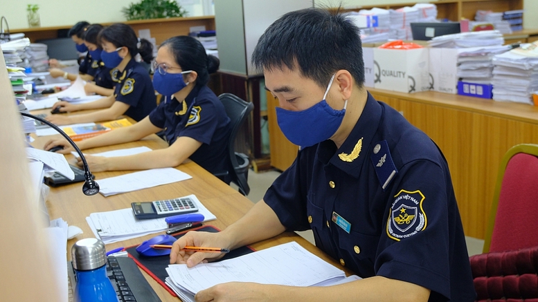 Ngành Hải quan thu ngân sách quý I đạt 30,9% dự toán - Ảnh 1.