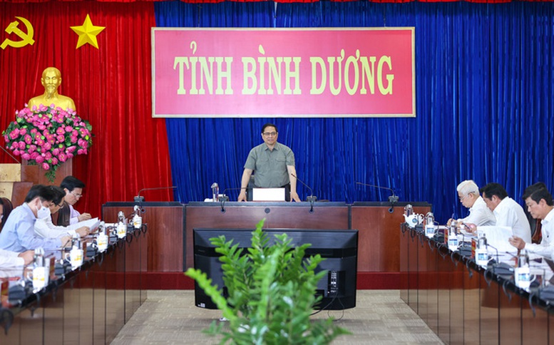 Bình Dương phát triển hạ tầng số, hạ tầng thích ứng biến đổi khí hậu - Ảnh 1.