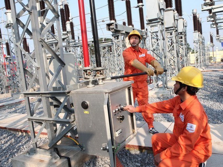 Chuyển giao công trình điện là tài sản công sang Tập đoàn Điện lực Việt Nam quản lý - Ảnh 1.