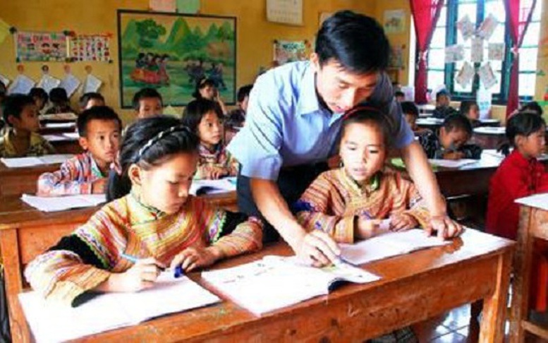 Thời gian làm hợp đồng có được tính hưởng phụ cấp lâu năm? 