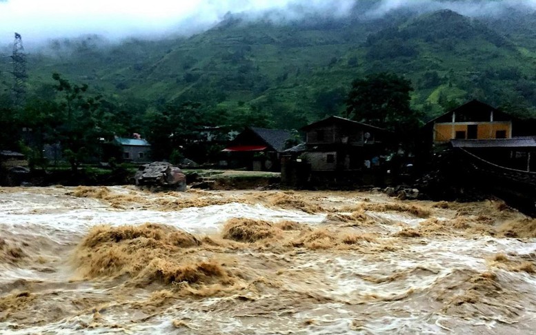 Cần tổ chức tuần tra ứng phó mưa, lũ