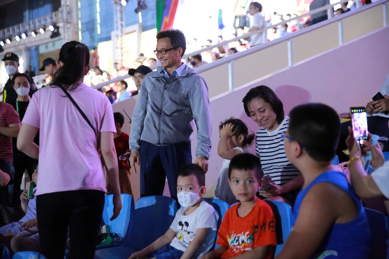 Phó Thủ tướng Vũ Đức Đam dự tổng duyệt SEA Games 31 - Ảnh 5.