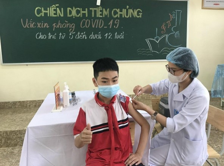 Đẩy nhanh tiến độ tiêm vaccine COVID-19 cho trẻ từ 5 - dưới 12 tuổi - Ảnh 1.