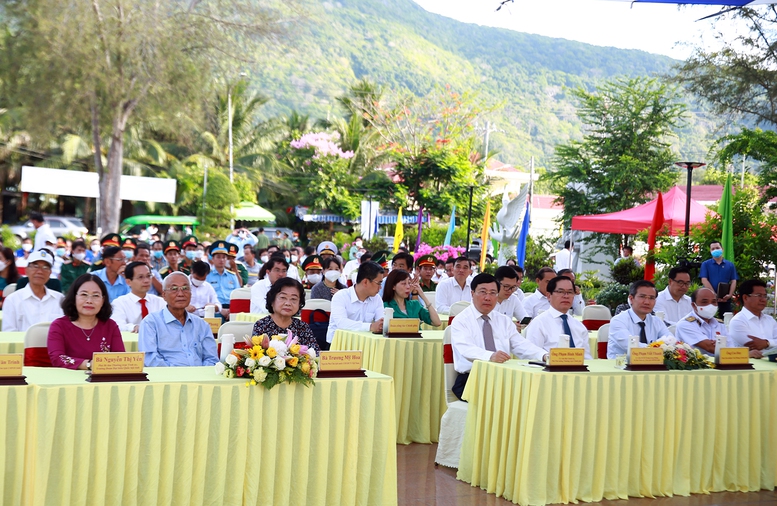 Khánh thành công trình chỉnh trang Di tích Nghĩa trang Hàng Keo tại Côn Đảo - Ảnh 1.