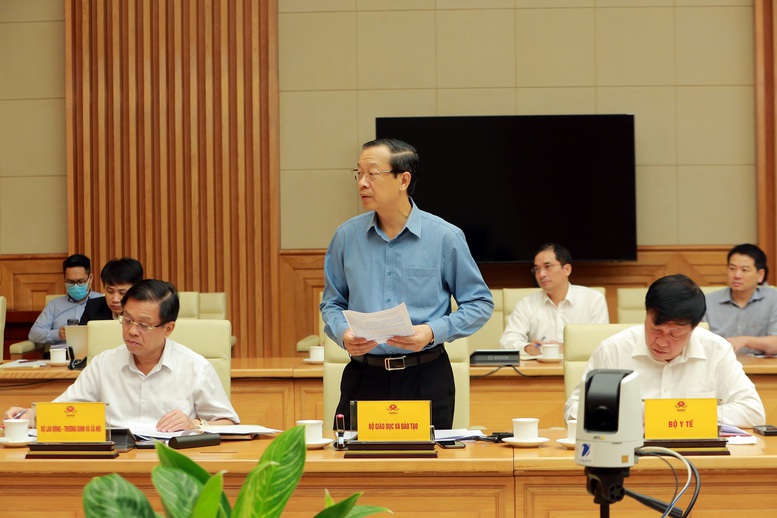 Phó Thủ tướng Vũ Đức Đam kiểm tra, đôn đốc giải ngân vốn đầu tư công - Ảnh 2.