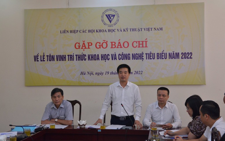 Vinh danh 106 trí thức KHCN tiêu biểu năm 2022