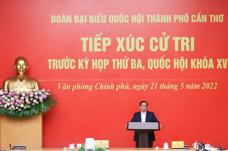 Giữ vững bản lĩnh và đoàn kết trước mọi khó khăn, thách thức, phấn đấu đạt kết quả cao hơn năm 2021 - Ảnh 3.