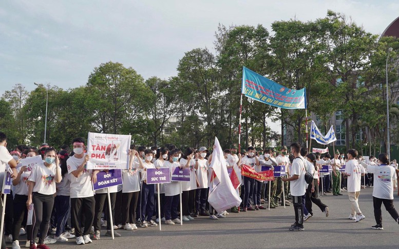 Khởi động Giải chạy “Vì môi trường không khói thuốc”