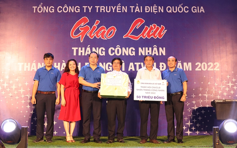 EVNNPT hoàn thành vượt mức giai đoạn 1 kế hoạch 10.000 sáng kiến