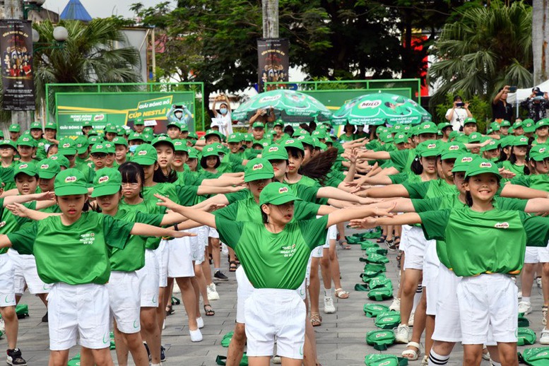 Phát động toàn dân tập luyện môn bơi phòng, chống đuối nước năm 2022 - Ảnh 2.