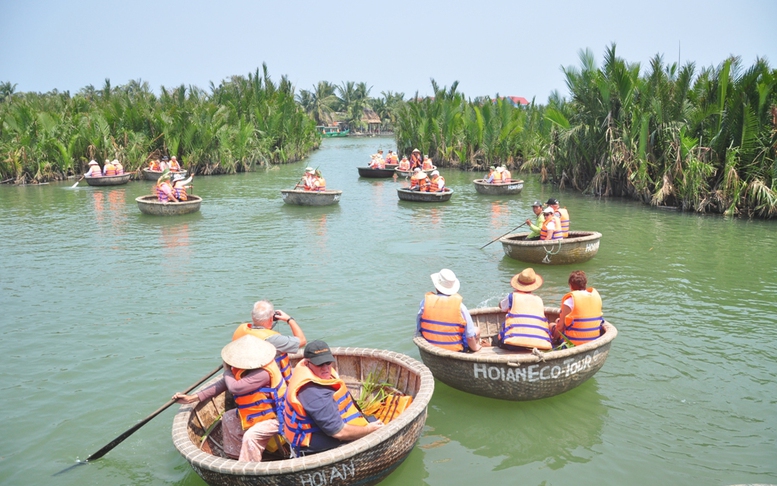 Du khách đến miền Trung tăng mạnh dịp lễ 30/4-1/5