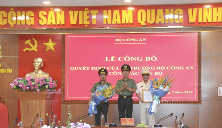 Bộ Công an bổ nhiệm tân Cục trưởng; Giám đốc, Hiệu trưởng 2 Học viện, Đại học CAND - Ảnh 5.