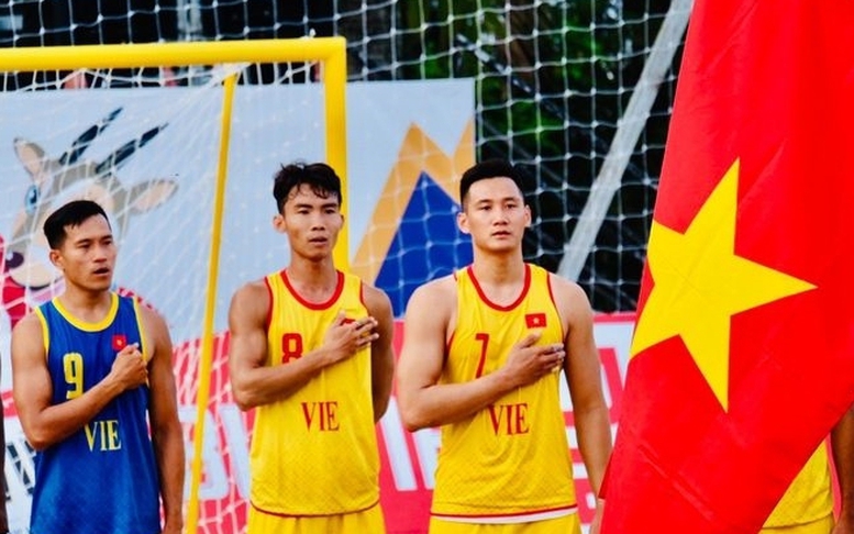 SEA Games 31: Bóng ném bãi biển Việt Nam liên tiếp giành chiến thắng