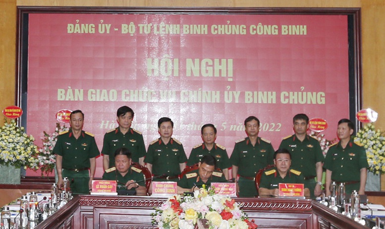 Binh chủng Công binh có tân Chính ủy - Ảnh 1.