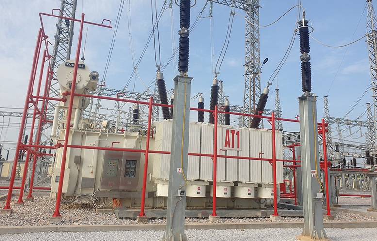 Đóng điện trạm biến áp 220kV Yên Hưng và đấu nối - Ảnh 1.