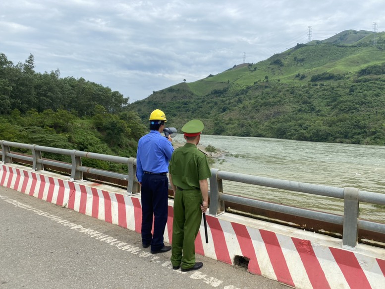 An toàn công trình và hạ du là ưu tiên hàng đầu - Ảnh 1.