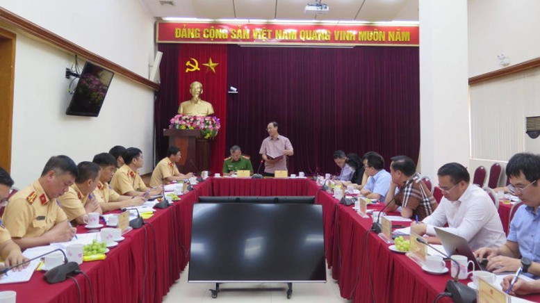 Bộ GTVT và Bộ Công an phối hợp quản lý phương tiện giao thông - Ảnh 1.