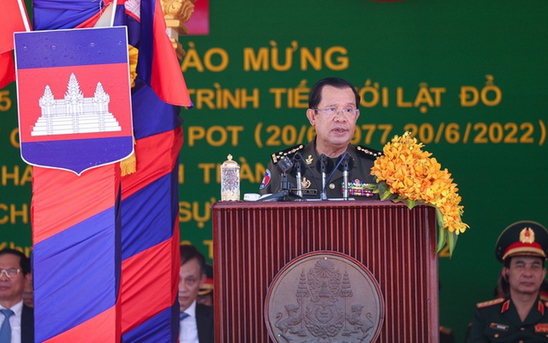 Thủ tướng Hun Sen: Dù chỉ có 1% hy vọng, tôi vẫn phải sang Việt Nam tìm đường cứu nước