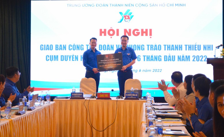 Cụm duyên hải Nam Trung Bộ thực hiện gần 4.000 công trình thanh niên - Ảnh 1.